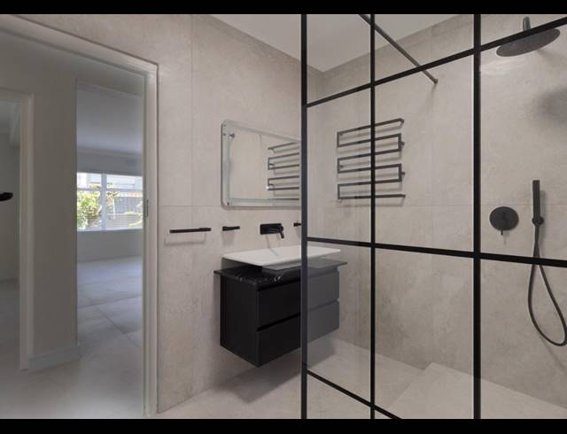 2 bed property to rent in BANTRY BAY